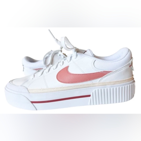 Nike Shoes - Nike Court Legacy Lift Platform Sneakers Women's Size 10 Like New MSRP 94.99